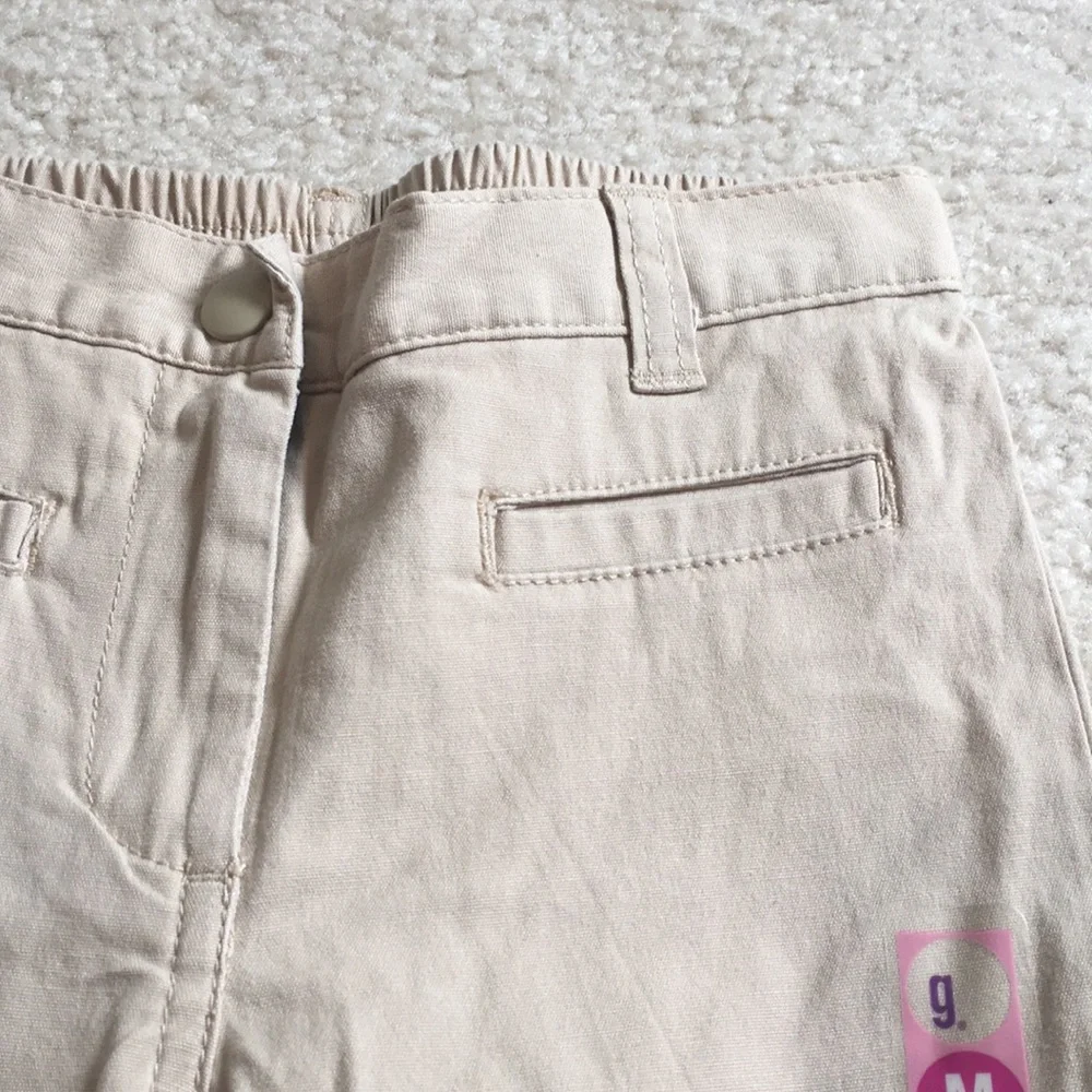 NWT Gymboree khaki flare pants with flower detail